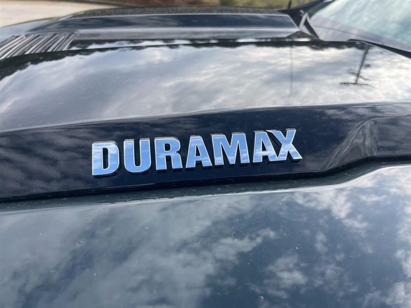 Chevrolet Silverado 1500 Trail Boss Custom Crew Cab 4WD 2025