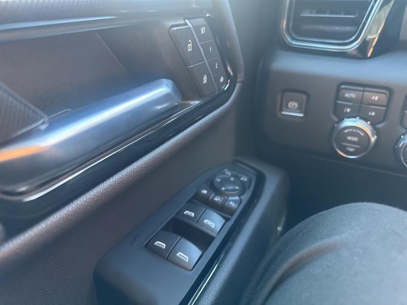 GMC Sierra 2500HD AT4 Crew Cab 4WD 2024