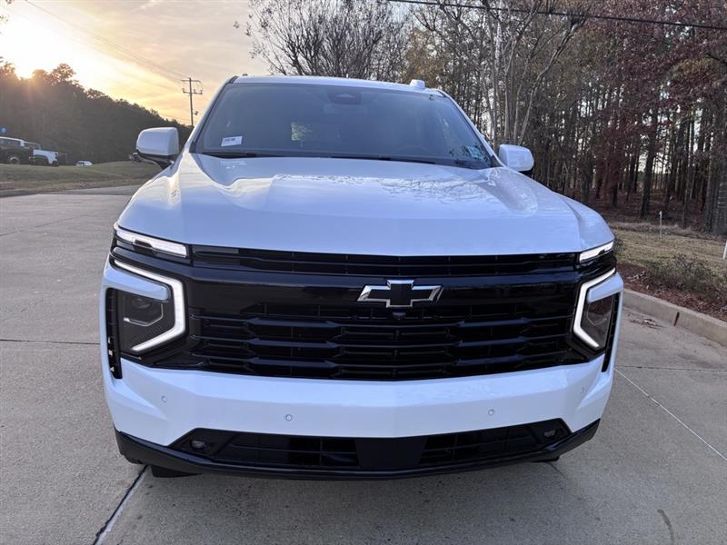 Chevrolet Suburban RST 2026