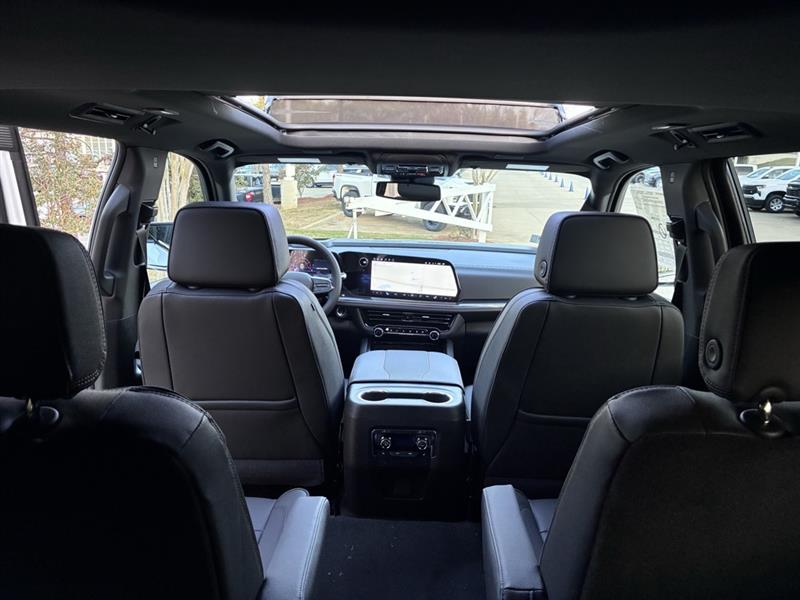 Chevrolet Suburban RST 2026