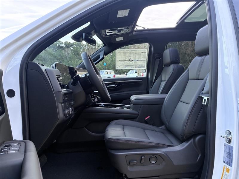 Chevrolet Suburban RST 2026