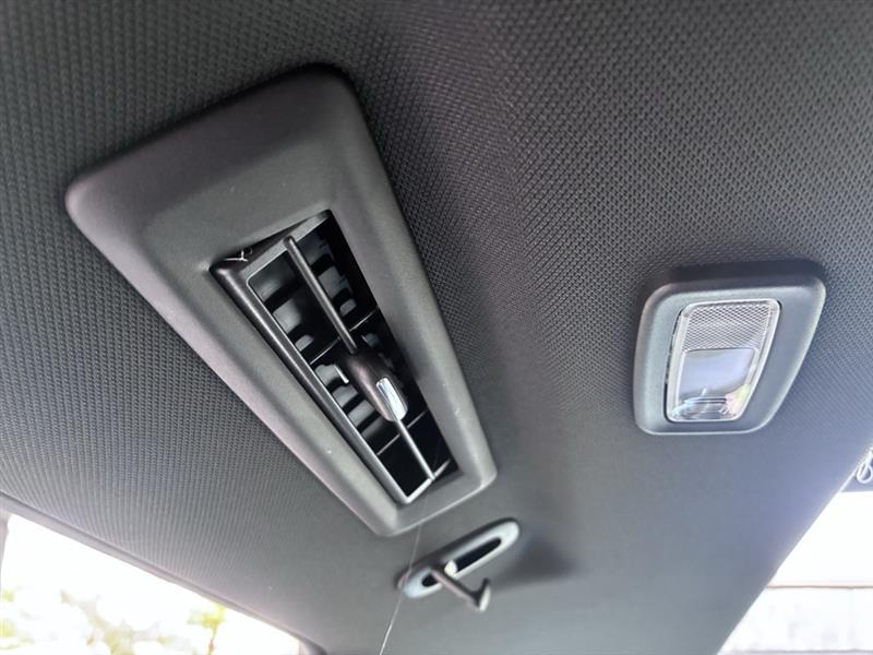 Chevrolet Suburban RST 2026