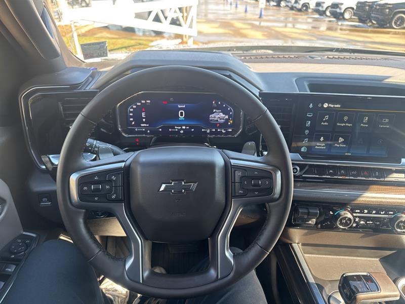 Chevrolet Silverado 1500 RST Crew Cab 4WD 2025