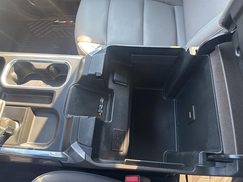 Chevrolet Silverado 1500 RST Crew Cab 4WD 2025