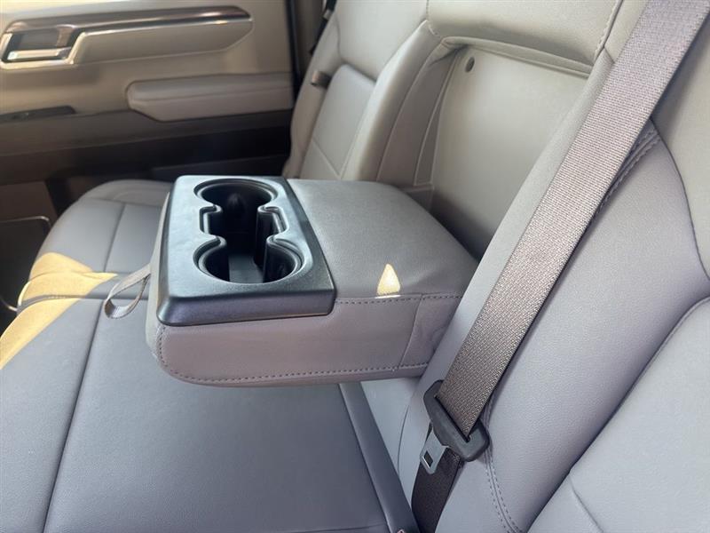 Chevrolet Silverado 1500 RST Crew Cab 4WD 2025