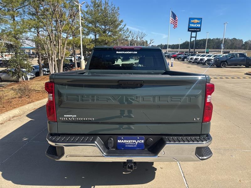 Chevrolet Silverado 1500 LT Crew Cab 2WD 2025