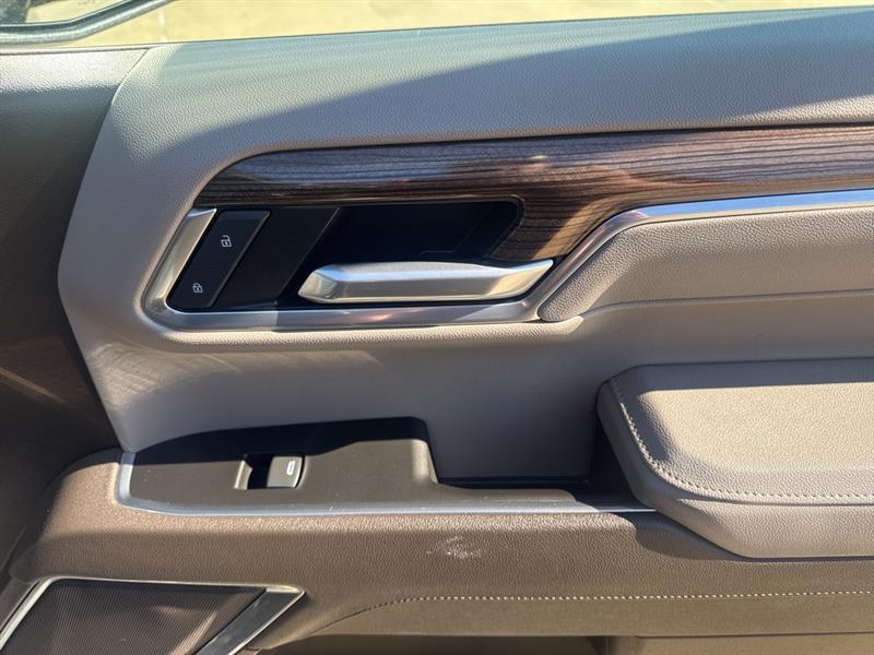 Chevrolet Silverado 1500 LT Crew Cab 2WD 2025