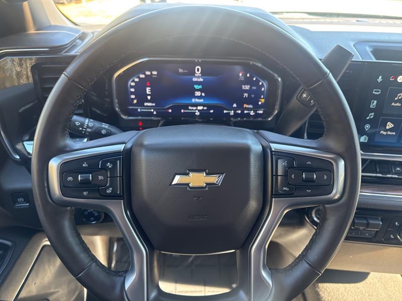 Chevrolet Silverado 1500 LT Crew Cab 2WD 2025