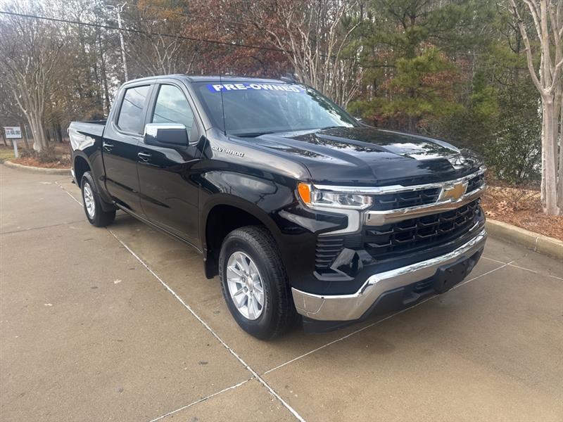 2025 Chevrolet Silverado 1500 LT Crew Cab 2WD