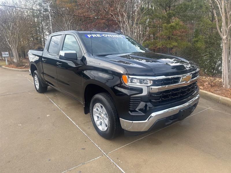 2025 Chevrolet Silverado 1500 LT Crew Cab 2WD