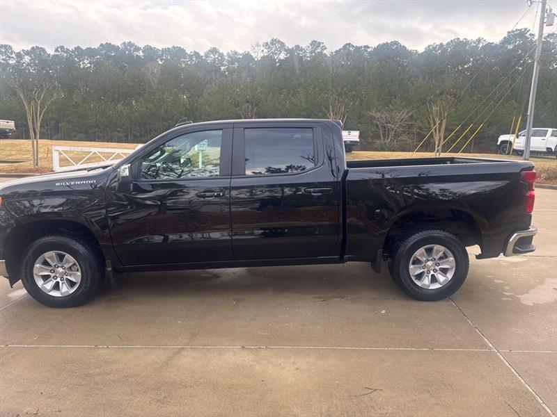 Chevrolet Silverado 1500 LT Crew Cab 2WD 2025