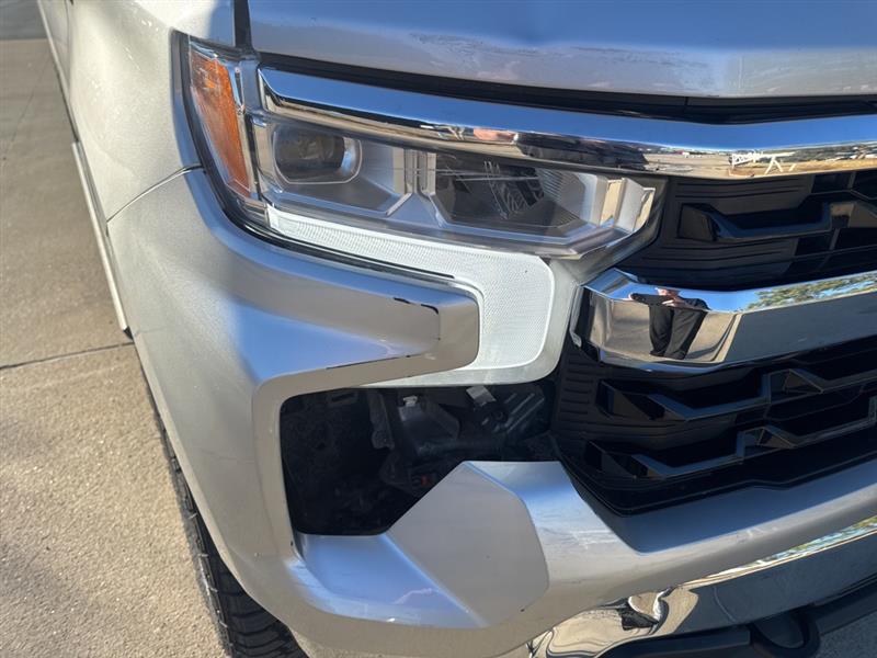 Chevrolet Silverado 1500 LT Crew Cab 4WD 2022