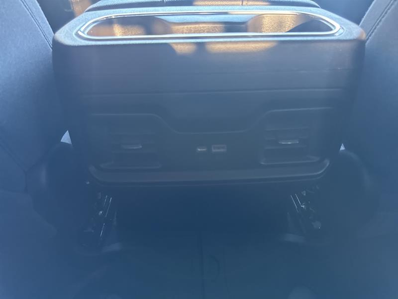 Chevrolet Silverado 1500 LT Crew Cab 4WD 2022