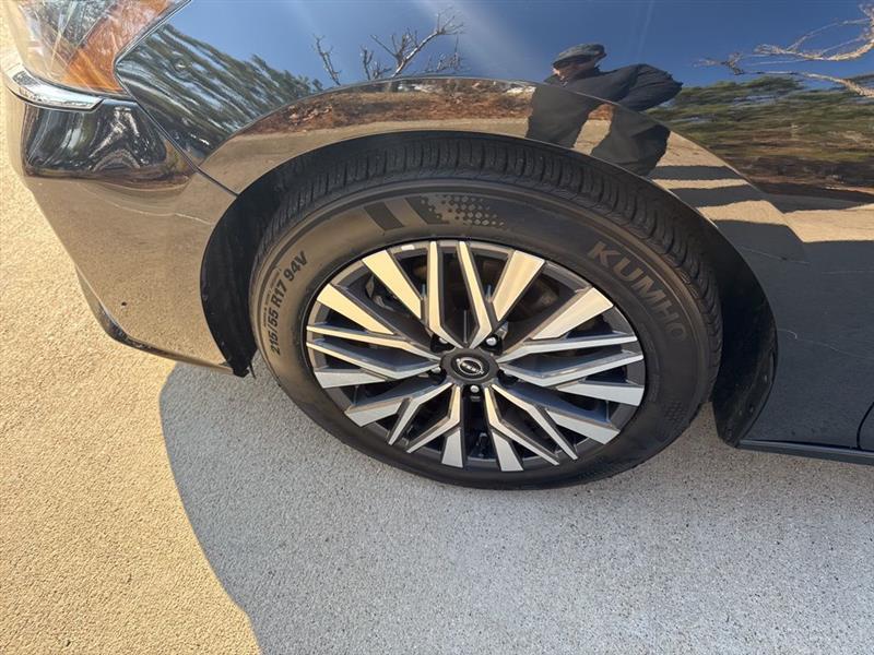 Nissan Altima 2.5 SV 2025