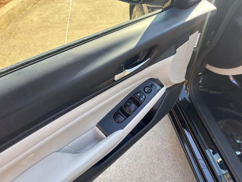 Nissan Altima 2.5 SV 2025