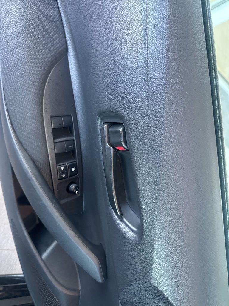 Toyota Corolla LE 2024