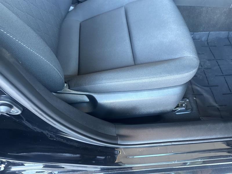 Toyota Corolla LE 2024