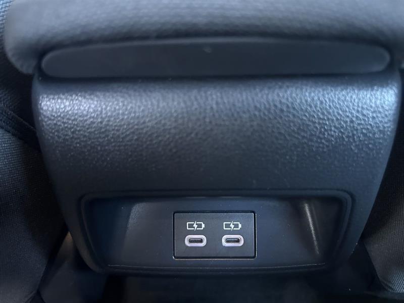 Toyota Corolla LE 2024