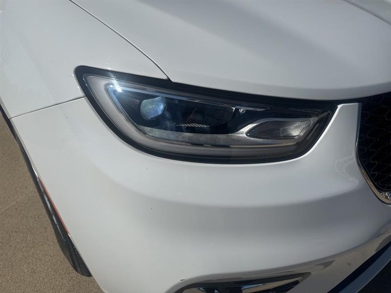 Chrysler Pacifica Touring L 2024