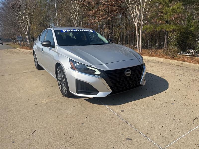 Nissan Altima 2.5 SV 2024