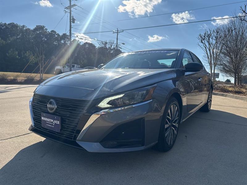 Nissan Altima 2.5 SV 2024