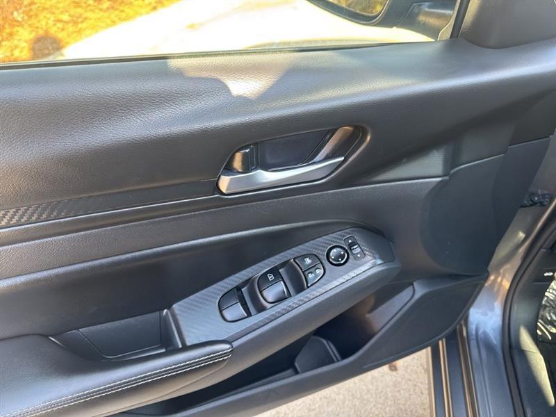 Nissan Altima 2.5 SV 2024