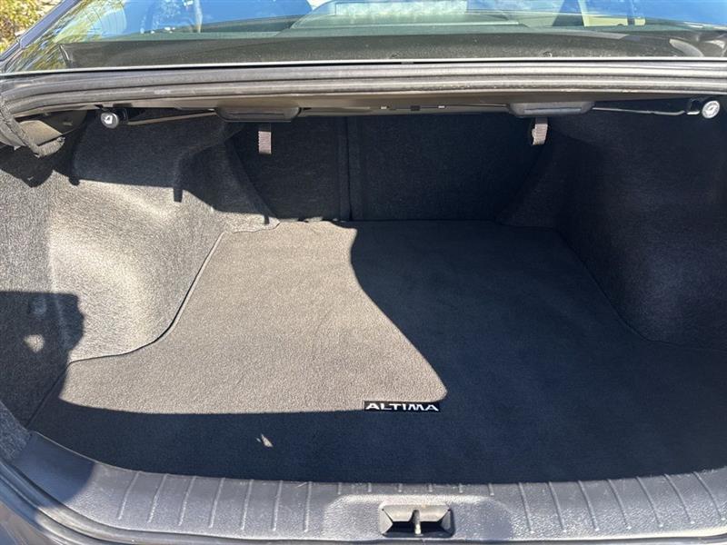 Nissan Altima 2.5 SV 2024