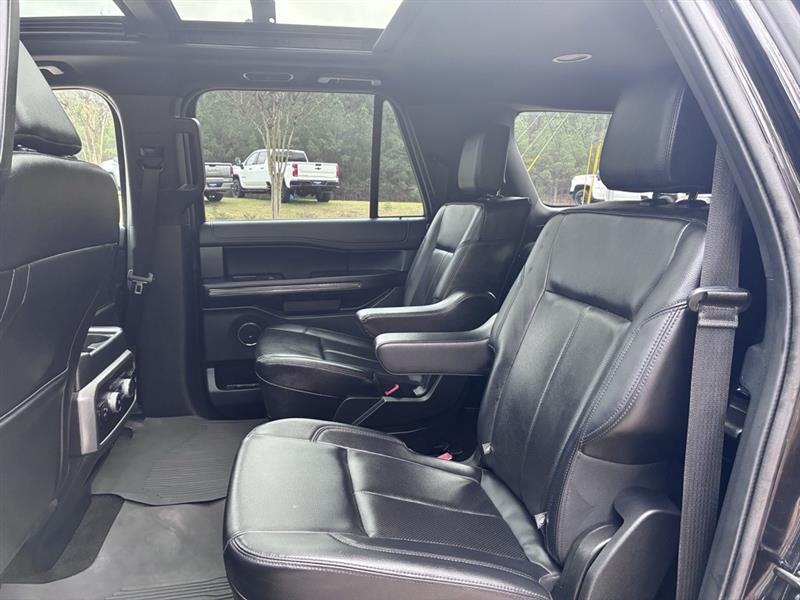 Ford Expedition MAX XLT 2021