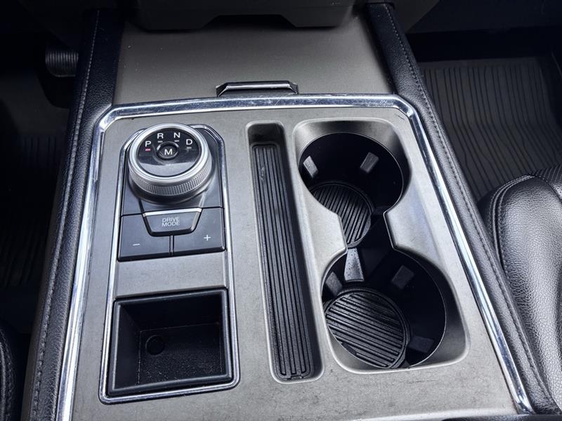 Ford Expedition MAX XLT 2021