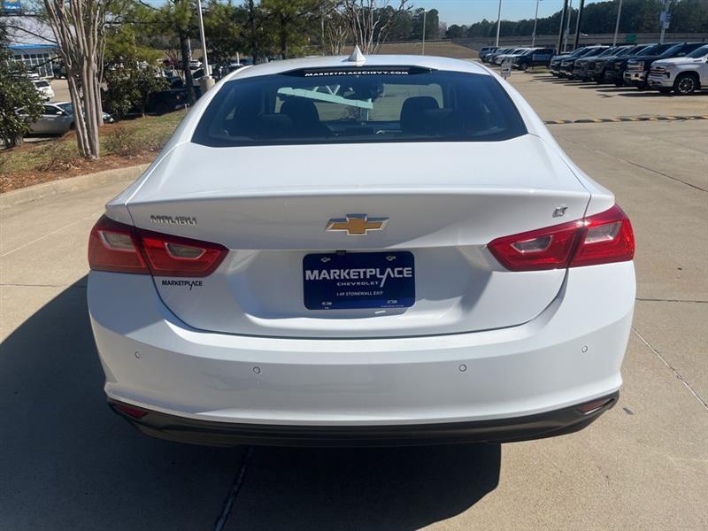 Chevrolet Malibu 1LT 2025