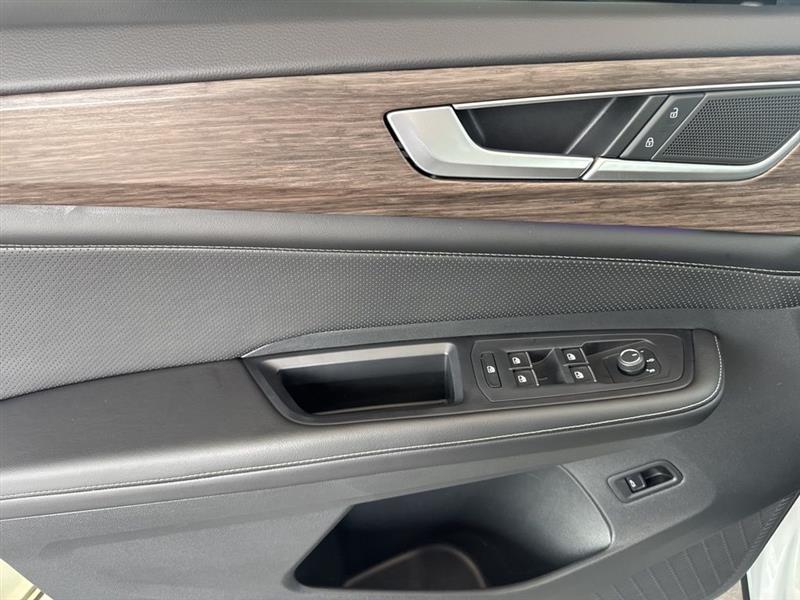 Volkswagen Atlas SEL AWD 2024