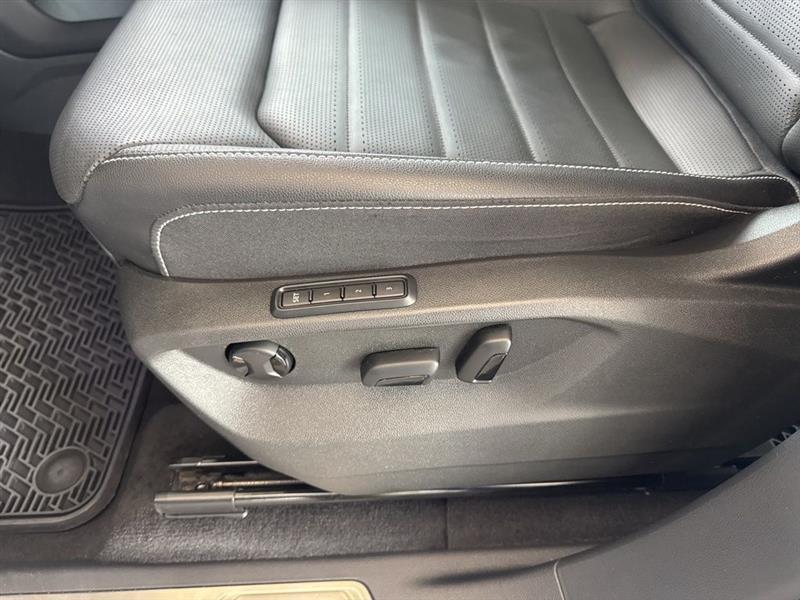 Volkswagen Atlas SEL AWD 2024