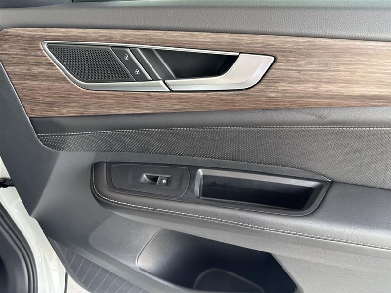 Volkswagen Atlas SEL AWD 2024