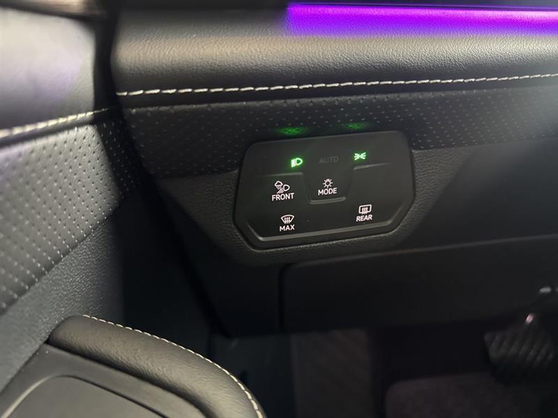 Volkswagen Atlas SEL AWD 2024