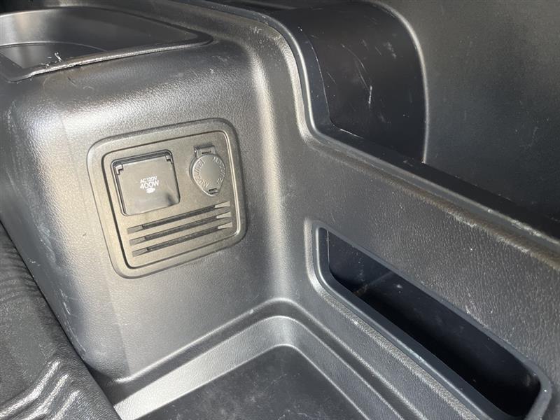 Toyota 4Runner SR5 4WD 2021