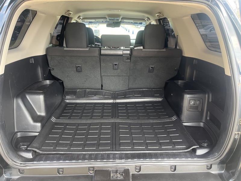 Toyota 4Runner SR5 4WD 2021