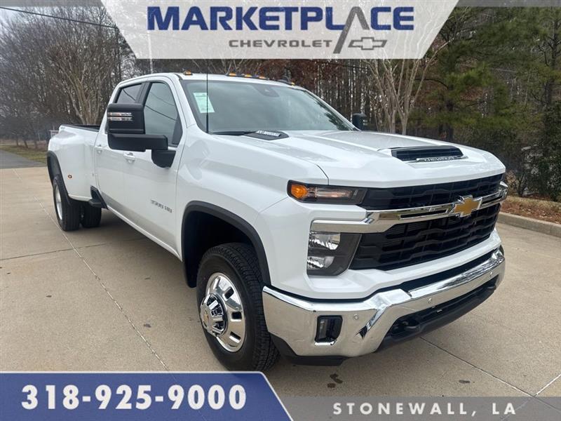 2025 Chevrolet Silverado 3500HD LT Crew Cab 4WD