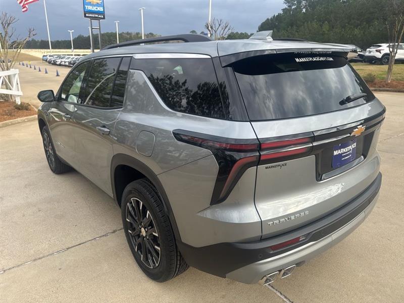 Chevrolet Traverse LT 2026