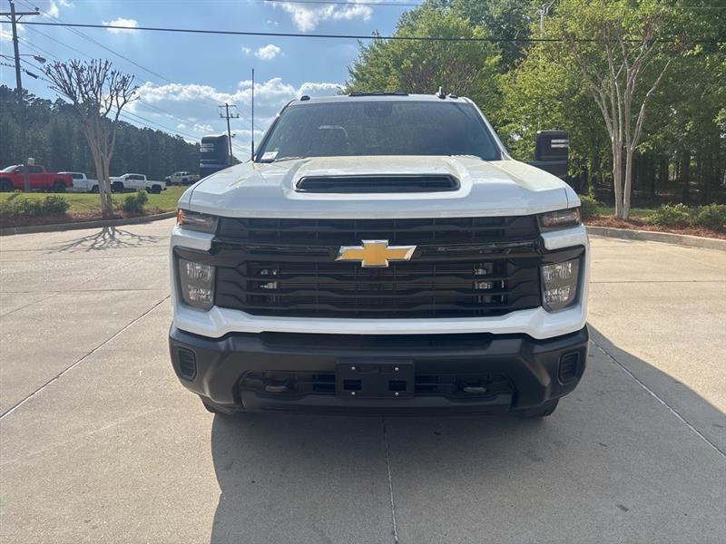 Chevrolet Silverado 3500HD Work Truck Crew Cab 4WD 2026