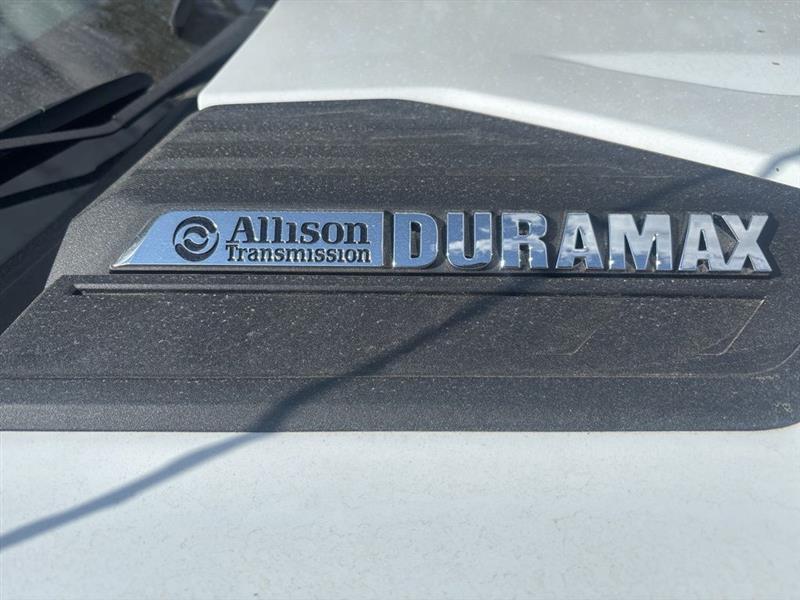 Chevrolet Silverado 3500HD Work Truck Crew Cab 4WD 2026