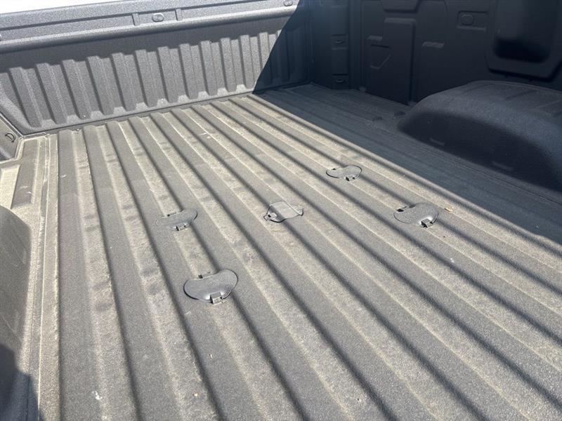 Chevrolet Silverado 3500HD Work Truck Crew Cab 4WD 2026