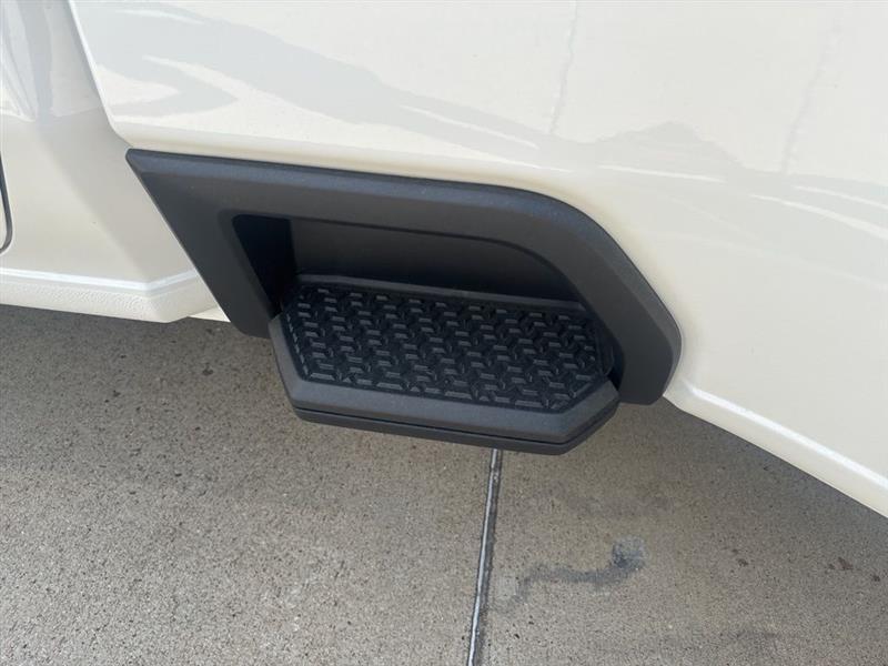 Chevrolet Silverado 3500HD Work Truck Crew Cab 4WD 2026