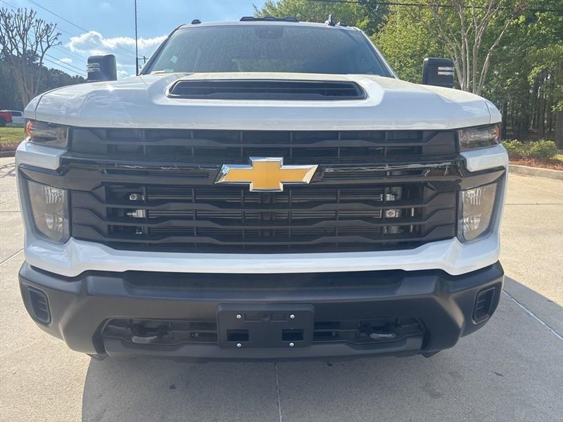 Chevrolet Silverado 3500HD Work Truck Crew Cab 4WD 2026