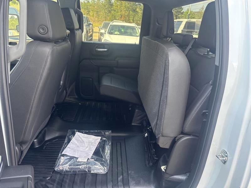 Chevrolet Silverado 3500HD Work Truck Crew Cab 4WD 2026