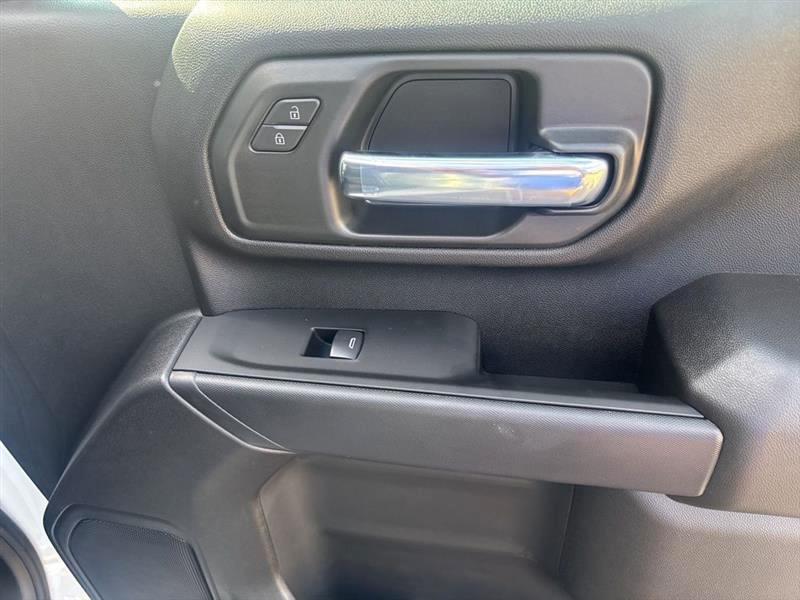 Chevrolet Silverado 3500HD Work Truck Crew Cab 4WD 2026