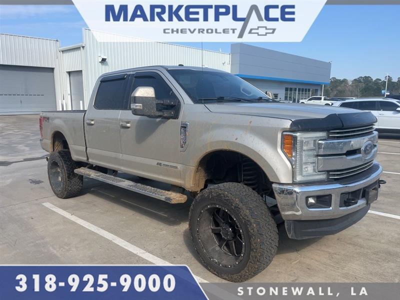 Ford F-250 SD Lariat Crew Cab 4WD 2017