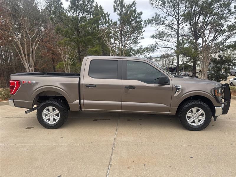 Ford F-150 XLT SuperCrew 5.5-ft. Bed 4WD 2023
