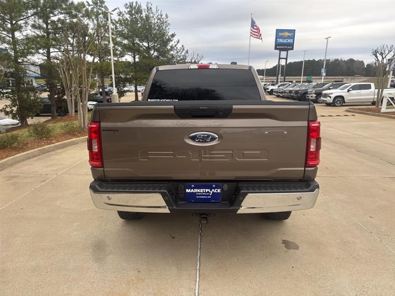 Ford F-150 XLT SuperCrew 5.5-ft. Bed 4WD 2023