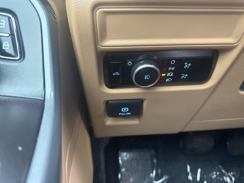 Ford F-150 XLT SuperCrew 5.5-ft. Bed 4WD 2023