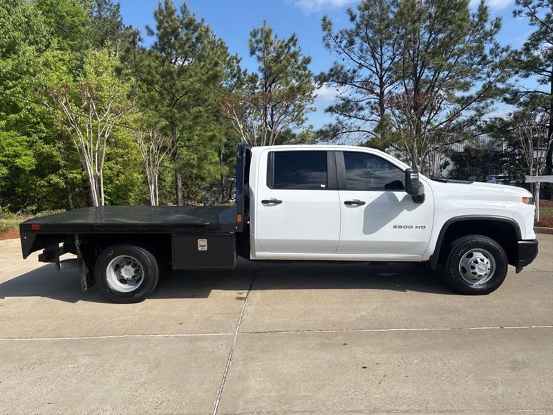 Chevrolet Silverado 3500HD Work Truck Crew Cab 4WD 2024